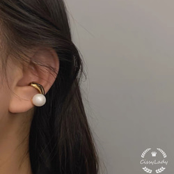 新作　ゴールド ビッグパール　　イヤカフ　　イヤーカフ　ear cuff 6枚目の画像