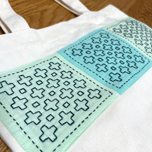 北欧カラーのトートバッグ。」 パッチワーク ハンドメイド テシゴト雑貨