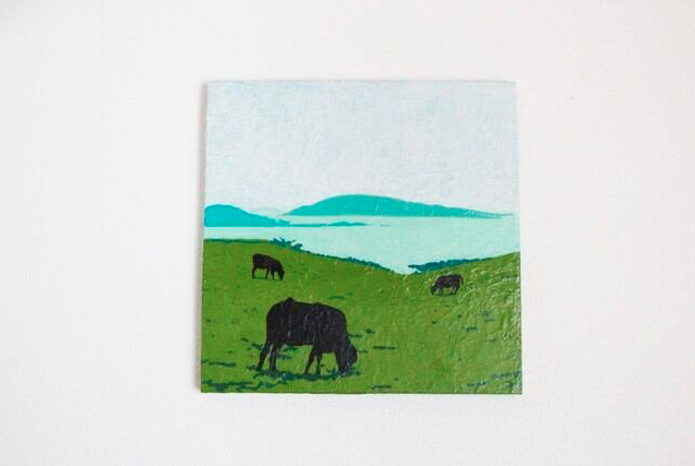 「island」瀬戸内海と黒牛のアクリル画