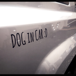 " DOG IN CAR :D " 車用ステッカー 1枚目の画像