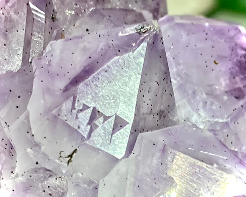 トライゴーニック✨　虹入り　カクタスアメジスト　サボテン水晶　ラフストーン　原石 トライゴーニック 虹入り カクタスアメジスト サボテン水晶 ラフ