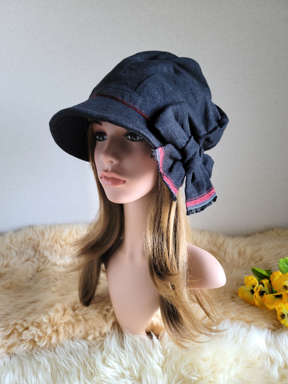 ゆったり　リネン帽子／ナチュラル★赤耳　black★大きい帽子★みんなに 見せたい　渦巻く　back スタイル★