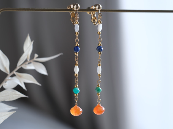 Carnelian drop earring：カーネリアン×ラピスラズリ×アマゾナイト×シェル　天然石ロング 2枚目の画像