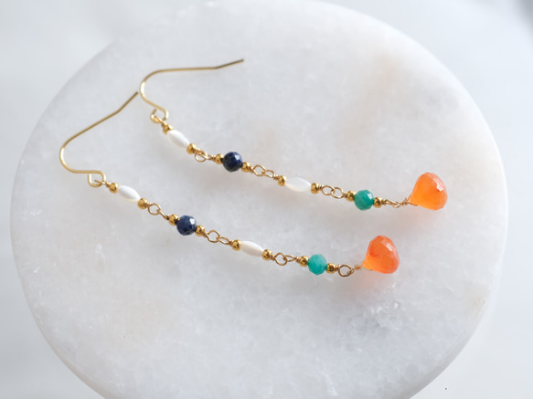 Carnelian drop earring：カーネリアン×ラピスラズリ×アマゾナイト×シェル　天然石ロング 3枚目の画像