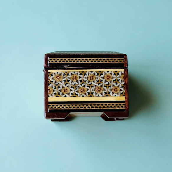ペルシャの象嵌細工（寄木細工） 小箱　正方形 M （7ｃｍ）【ハータムカーリー058】 7枚目の画像