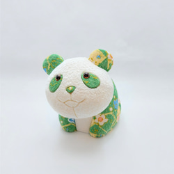 柿沼東光作 江戸木目込み人形 しあわせパンダ 紅 しあわせパンダ 仔 | ART OF LIVING,しあわせパンダ | 柿沼東光