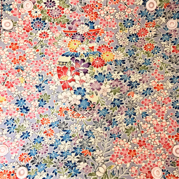 【オーダー品】　加賀友禅　ミニフラットポーチ 　青色花柄　シルク100％　 6枚目の画像