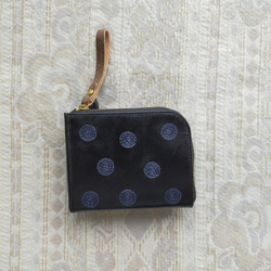 刺繡皮革錢包“SHABON”牛皮黑色 x 藍色（雙折迷你錢包） 第2張的照片