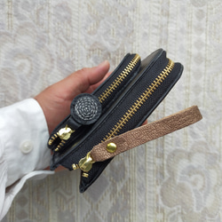 刺繡皮革錢包“SHABON”Cowhide BLACK x“Ivory”（雙折迷你錢包） 第6張的照片