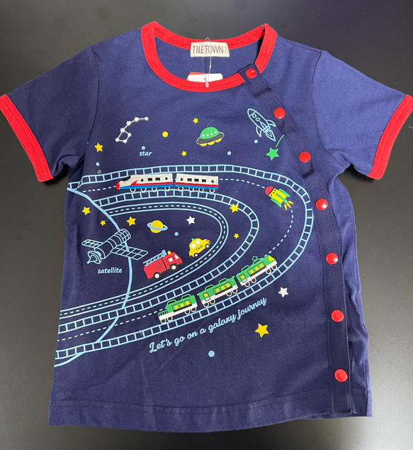 新品110cm前開き 半袖Tシャツ 電車柄 スナップボタン 介護服 入院  