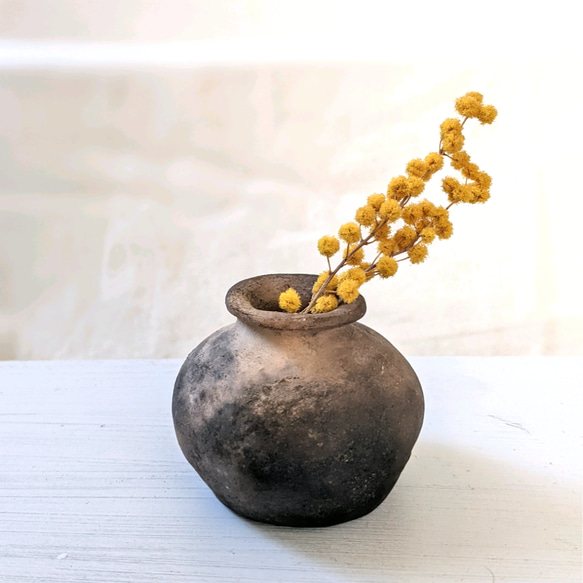 志野　花入　花瓶　一輪挿し　陶芸　陶器　焼物　鼡志野　手作り　ハンドメイド 志野 花入 花瓶 一輪挿し 陶芸 陶器 焼物 鼡志野（陶器の