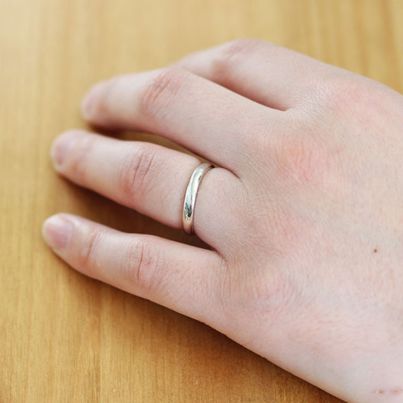 存在感のあるダイヤモンドペアリング 結婚指輪 マリッジリング スイート10 結婚記念日リング PT8020P 8枚目の画像