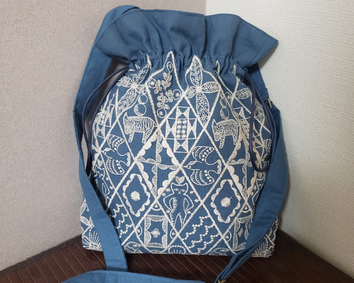 ✩専用✩ミナペルホネン　ポケット巾着バッグ　シンフォニー　ライトグレー ✩専用✩ミナペルホネン ポケット巾着バッグ シンフォニー