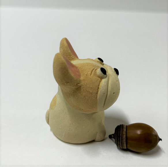 フレンチブルドッグ　子(フォーンパイド）　O-401-2　　陶製　/French bulldog/法國鬥牛犬 5枚目の画像