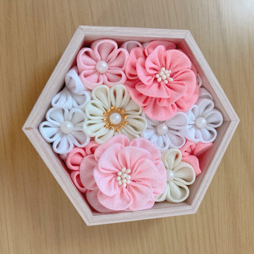 ボックスフラワー つまみ細工 プレゼント 母の日 結婚 ピンク 祝い