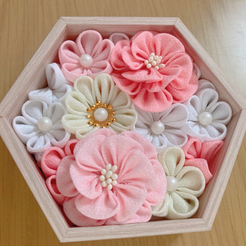 ボックスフラワー つまみ細工 プレゼント 母の日 結婚 ピンク 祝い