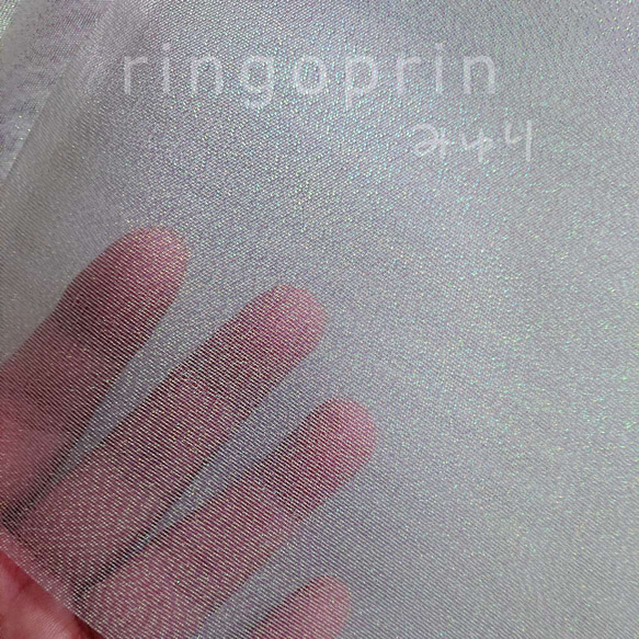 羽衣シャー パール つまみ細工の材料に はぎれ 約45cm×50cm 1枚 3枚目の画像