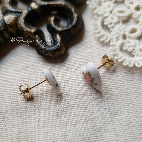 ヴィンテージ陶器の薔薇ハート♡プチピアスorイヤリング