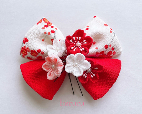 つまみ細工リボン髪飾り　ピンク　赤　白　七五三　成人式　浴衣　結婚式 ff21fc579e1293210cada491f5d974