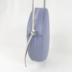 本革の丸型ショルダー　purple 8枚目の画像