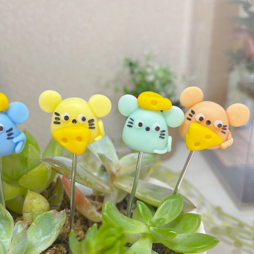 ハンドメイド　ガーデンピック　ネズミくんとチーズピック　多肉植物