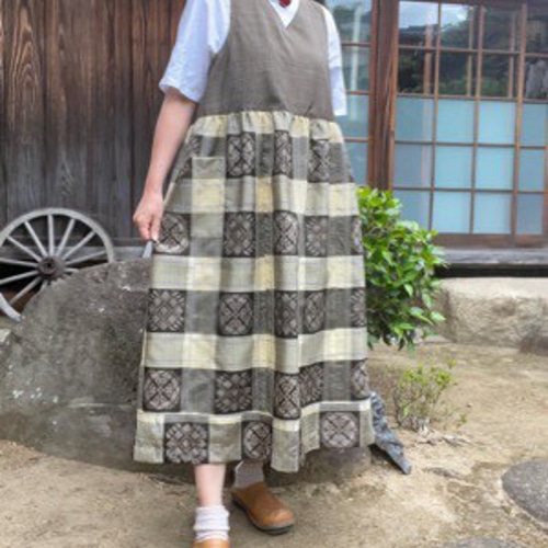 着物リメイク 大島紬のジャンパースカート 幾何学模様 5マルキ