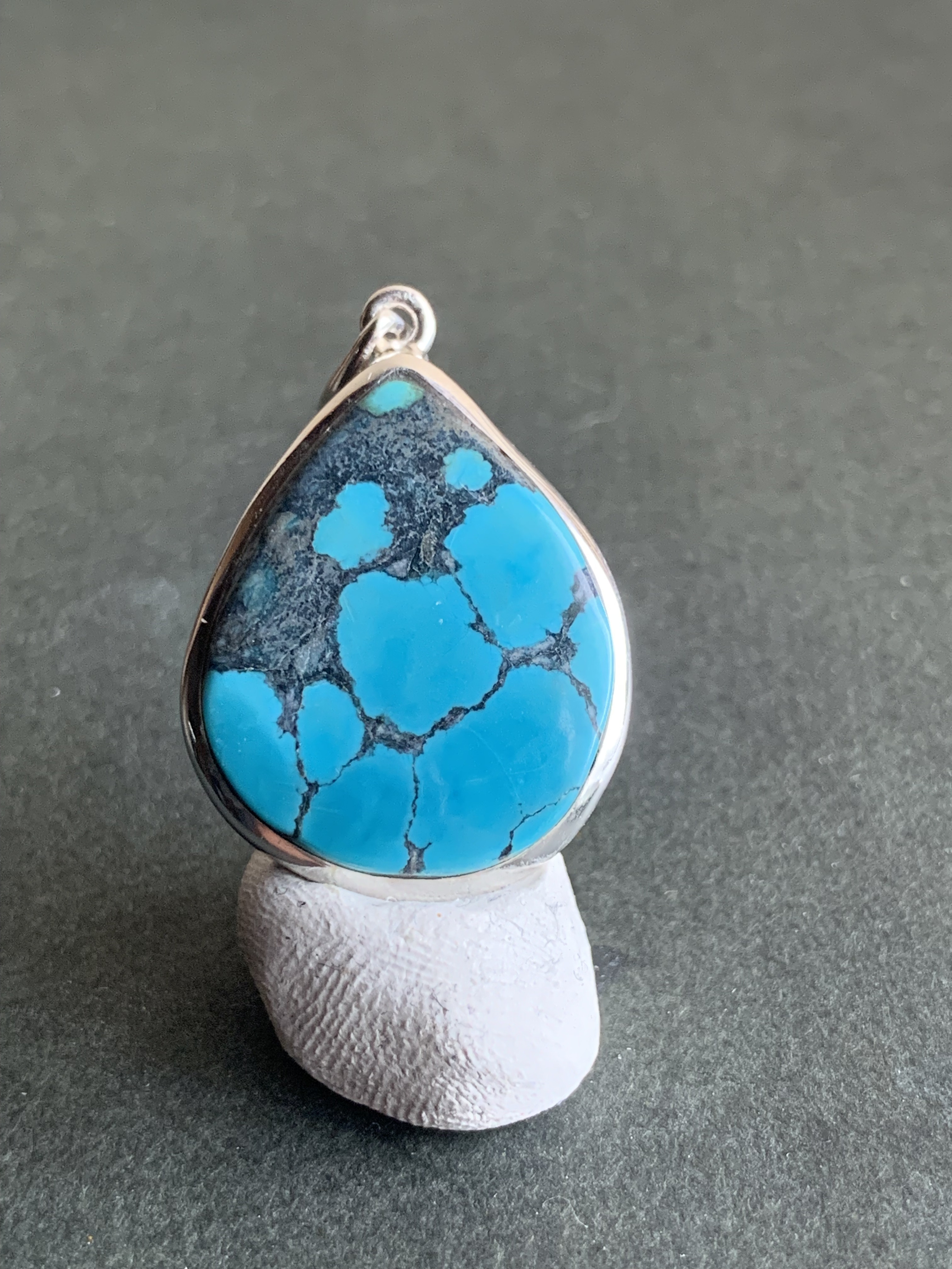 チベタンターコイズ　シルバーペンダントトップ　一点物　天然石
