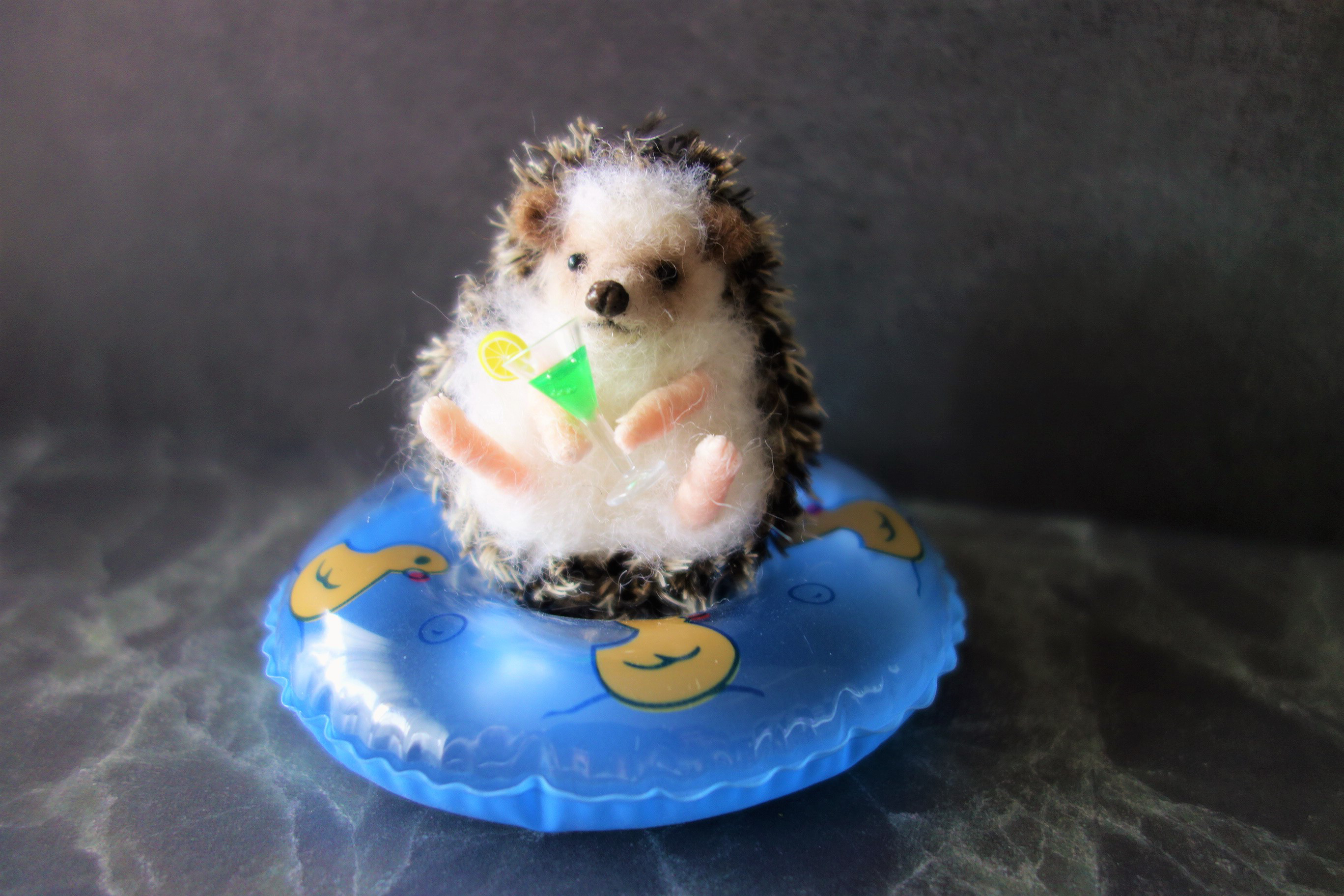 新品 ☆sako様☆ ハンドメイド ハリネズミさん 羊毛フェルト