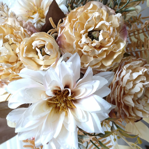 ウエディング和、洋装クラッチブーケ(ヌーディーユーカリ)ブートニア  