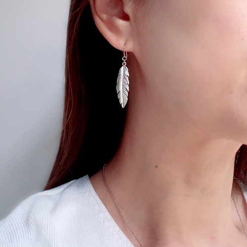 【羽モチーフが可愛い】◆CHANEL◆羽モチーフ ピアス サージカル]天使の羽モチーフ (6Color) 16G ンジェルウィング 翼