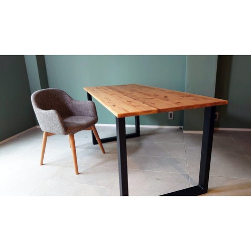 シンプルでおしゃれなダイニングチェア】 ダイニングチェア