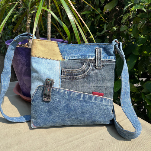 BeBe 様専用 リメイクデニム半月型ショルダーバッグ 楽天市場