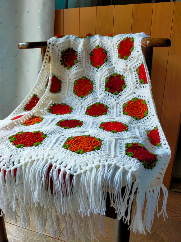 お花のモチーフ編み♡マルチカバー♡ブランケット♡ショール♡ストール