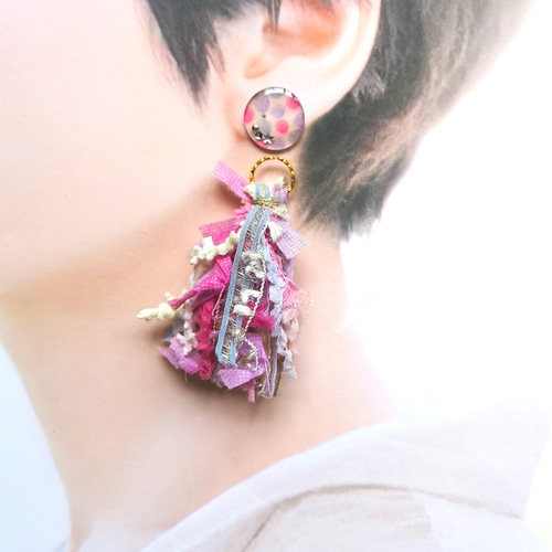【取引中】【sale】2way*ラベンダーカラーのカラフルなタッセルピアス 2way*ラベンダーカラーのタッセルのピアス/イヤリング ピアス