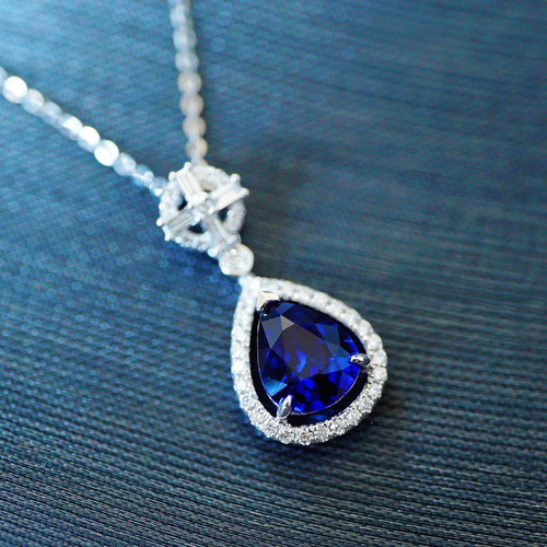 受注制作「恋人」K18 天然サファイア 天然ダイヤモンド 成功 9月誕生石  