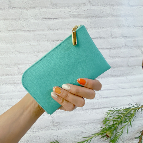 薄くて軽いコンパクトな財布 10枚カードポケット シュリンク ミント