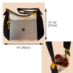 ユニークな帯のリメイク、個性的な斜めがけバッグ- シルバーの花模様/ 黄色のライン 4枚目の画像