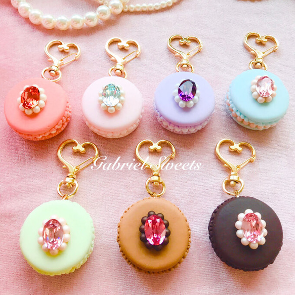 princess macaron ☆キーホルダー〔グリーンマカロン×ピンクビジュー〕 6枚目の画像