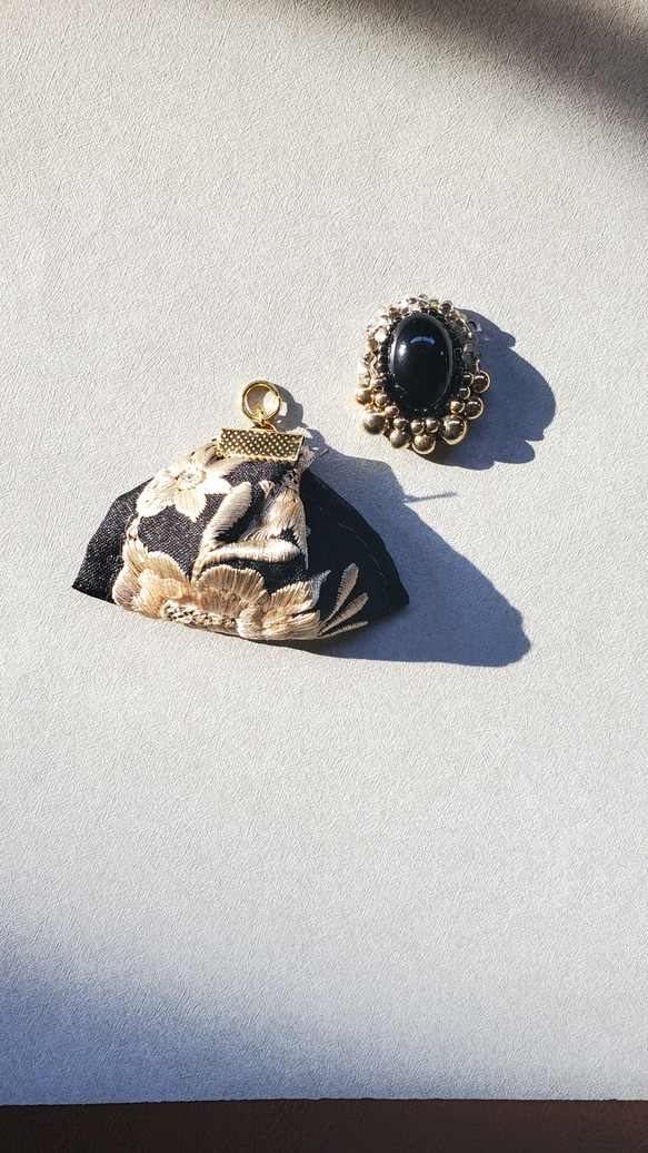 〈再販〉2wayインド刺繍リボンとビーズ刺繍のピアス&イヤリング 9枚目の画像