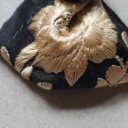 〈再販〉2wayインド刺繍リボンとビーズ刺繍のピアス&イヤリング 7枚目の画像