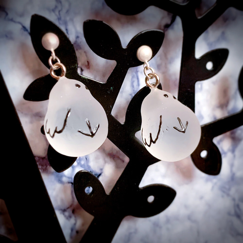 レジン】シマエナガピアス ピアス（スタッド・一粒） 夏鈴-karin- 通販