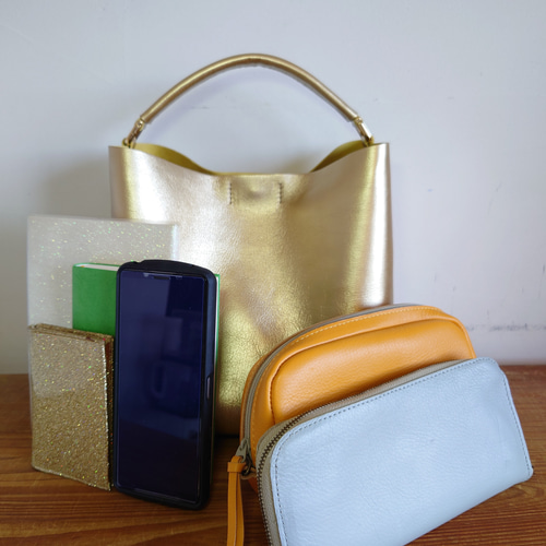 秋冬バッグ メタリックカラー ゴールド ワンハンドル レザー2way