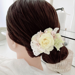 優しい色のイエローローズヘアアクセサリー＊コサージュ✿アーティフィシャルフラワー 2枚目の画像