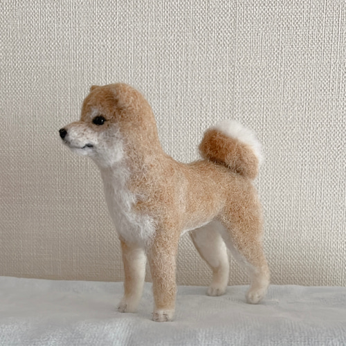 小さな柴犬さん 羊毛フェルト ミニチュア リアル 羊毛フェルト ohana 