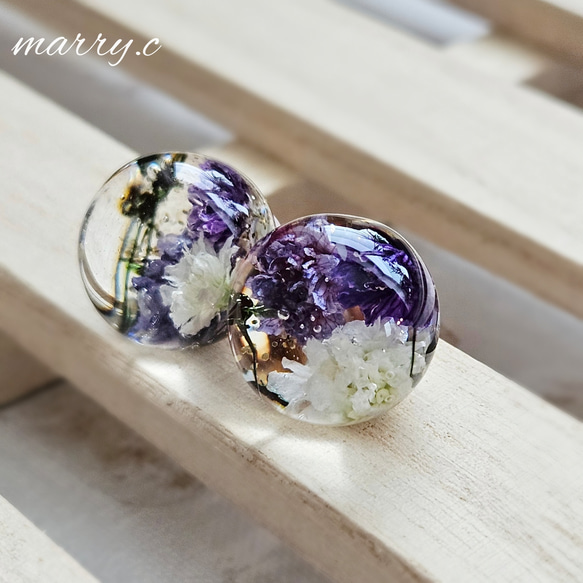 花玉姫ダークパープル★ピアス/イヤリングmarry.c's handmadeaccessory 1枚目の画像