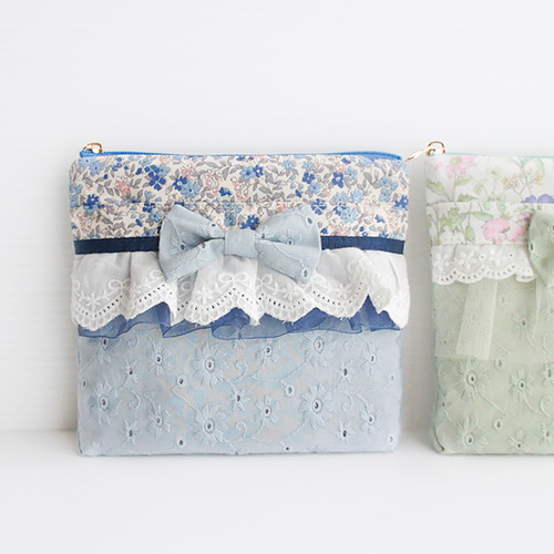 ミント フリルレース柄 ☆ クリップ付 ☆ 移動ポケット ☆ ハンドメイド ミント フリルレース柄 ☆ クリップ付 ☆ 移動ポケット ☆ ハンドメイド