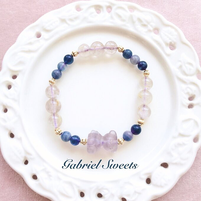 フローライトくまちゃんとルチルクォーツのブレスレット