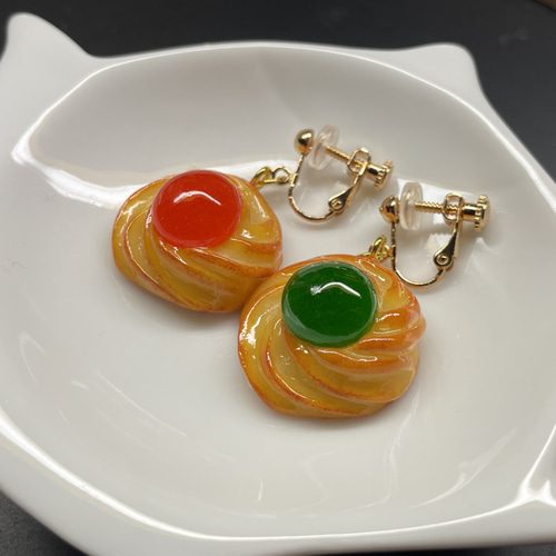 受注生産》絞り出しクッキーイヤリング／ピアス フェイクスイーツ