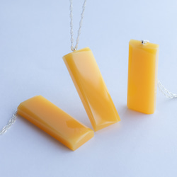 バターキャンディのペンダント&チャーム Butter Candy pendant 1枚目の画像