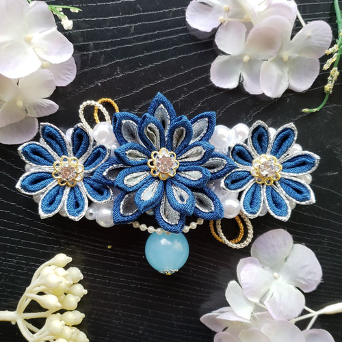 つまみ細工帯留め青七五三成人式青メタリックヤーンビーズパール